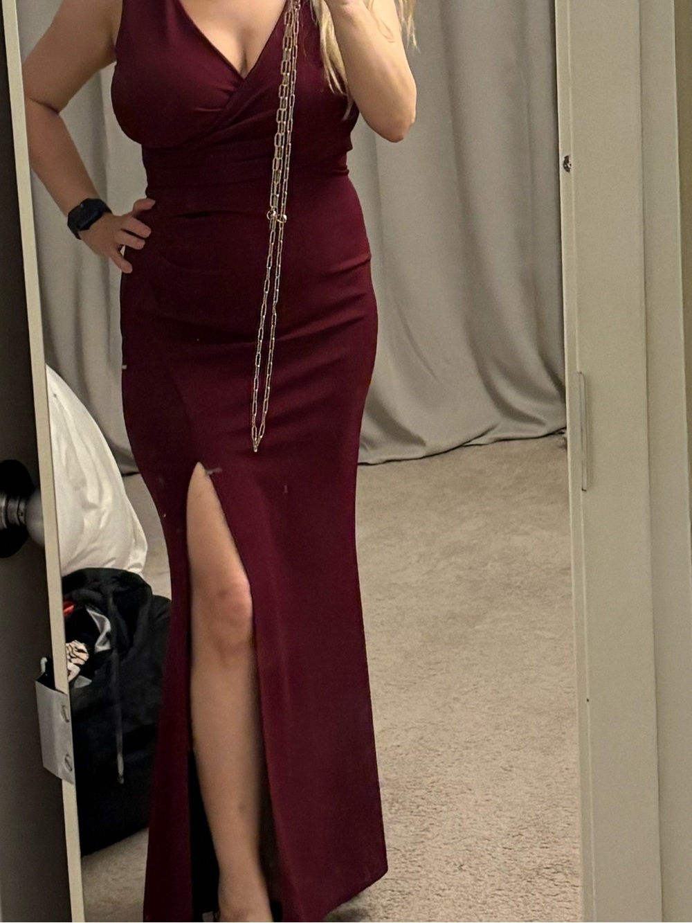 Amazon Sleeveless V-Neck Burgundy Wine Maxi Dress with Thigh Slit